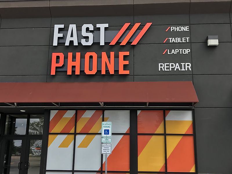 Fast Phone Repair Grand Forks Building